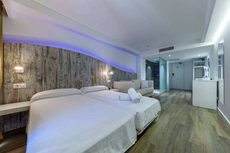 Junior suite triton beach hotel cala ratjada Junior suite triton beach hotel cala ratjada