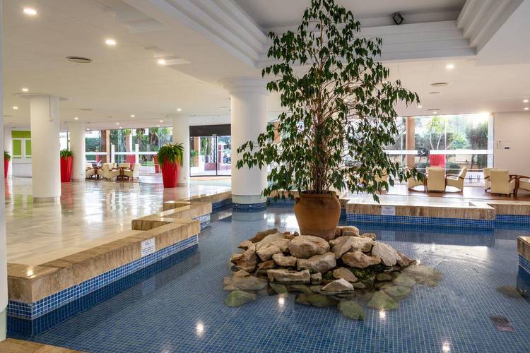 Lobby Illot Suites & Spa Hotel Cala Ratjada