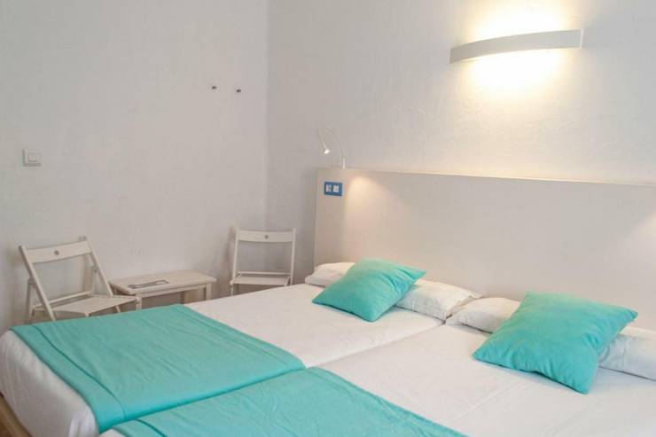 Double room with partial sea view Baluma Porto Petro Hotel