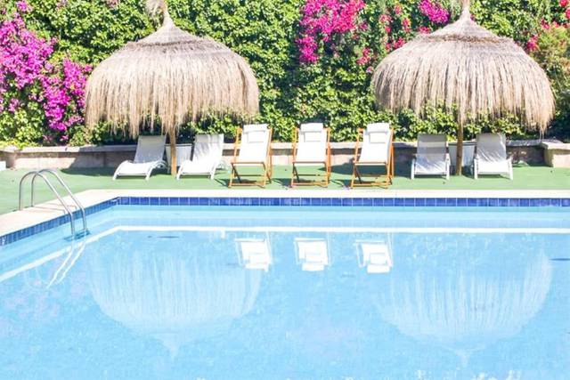 Piscina al aire libre Hotel Baluma Porto Petro