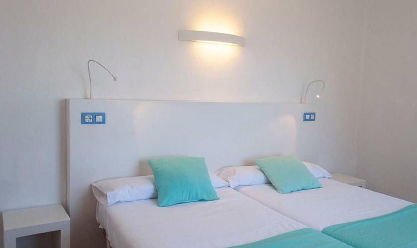 Superior doppelzimmer mit seitlichem meerblick Hotel Baluma Porto Petro