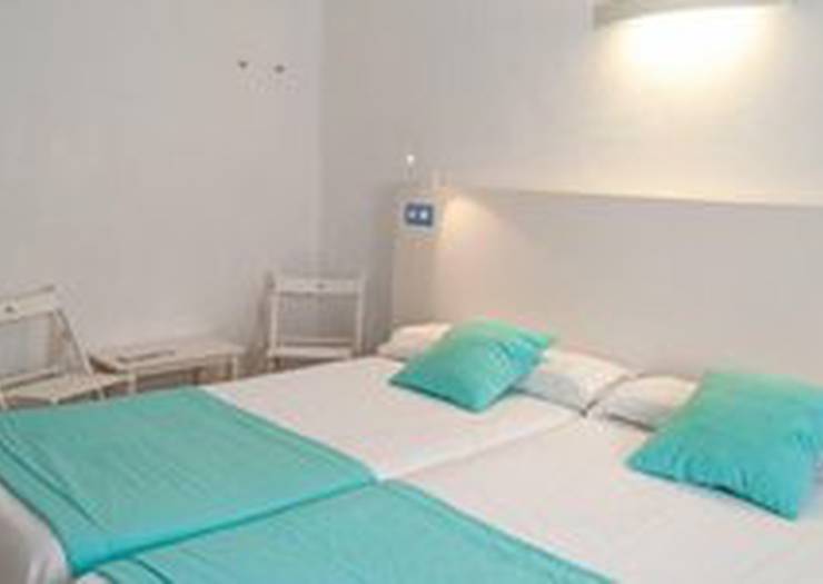 Standard double room Baluma Porto Petro Hotel