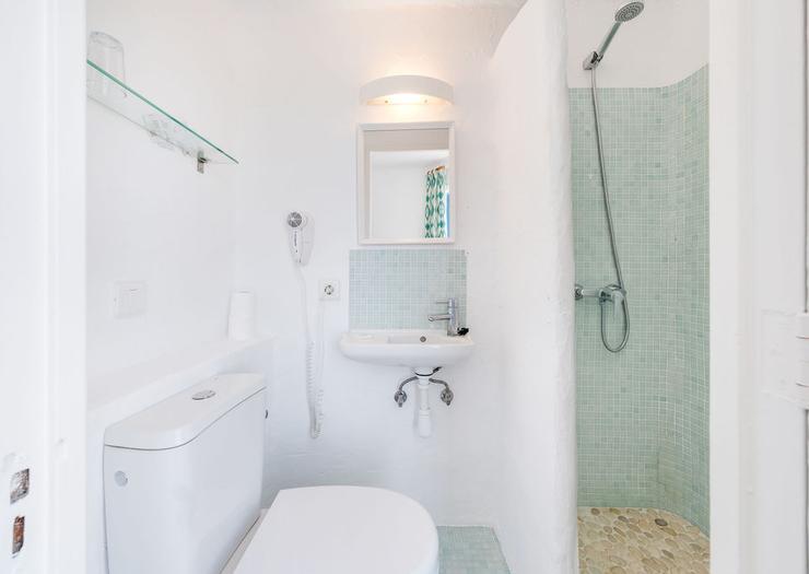 STANDARD DOUBLE ROOM WITH BALCONY Baluma Porto Petro Hotel STANDARD DOUBLE ROOM WITH BALCONY Baluma Porto Petro Hotel
