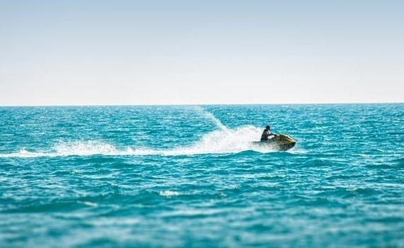 Jet ski Crea Hoteles Jet ski Crea Hoteles